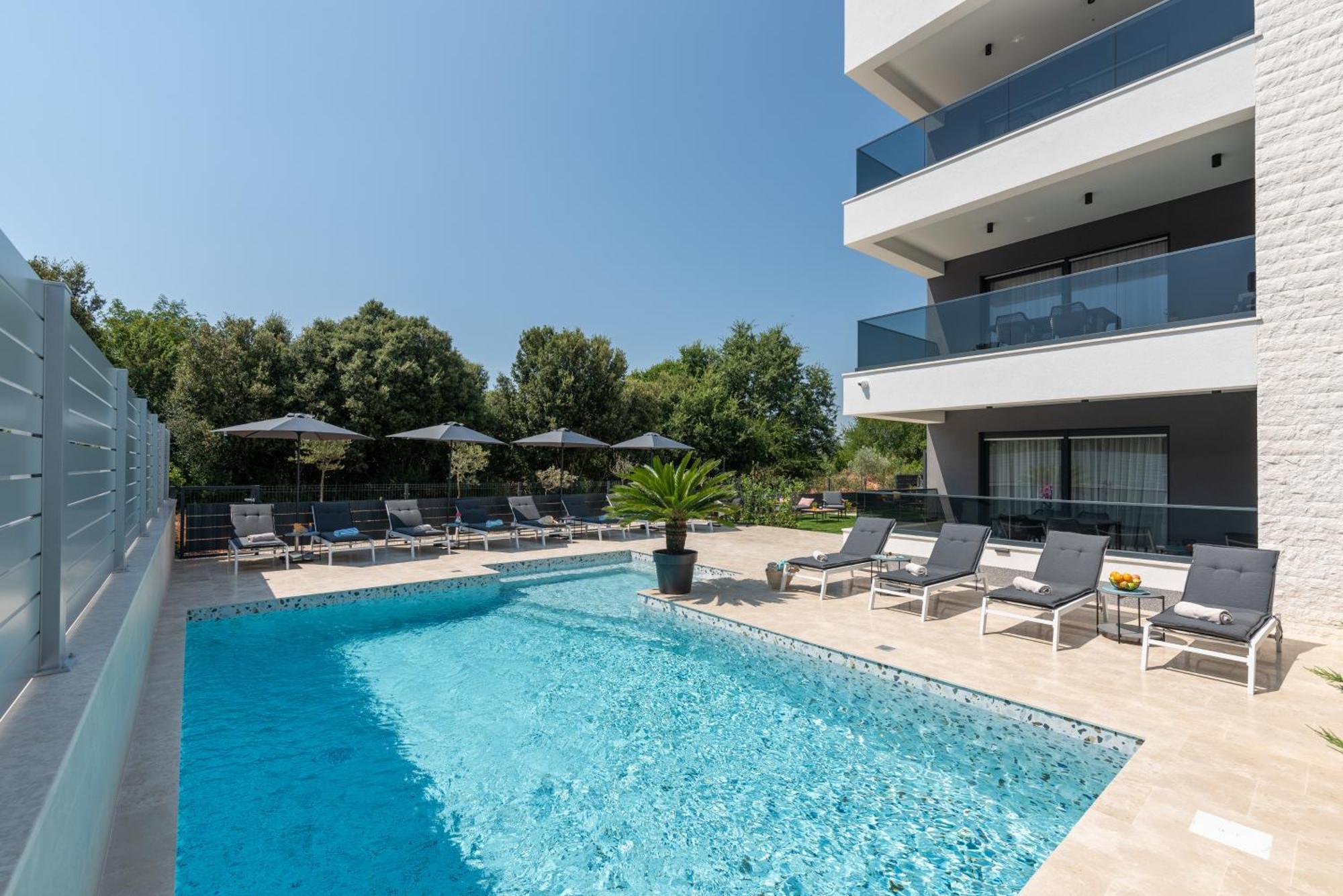 Alex Luxury Apartments Rovinj Bagian luar foto