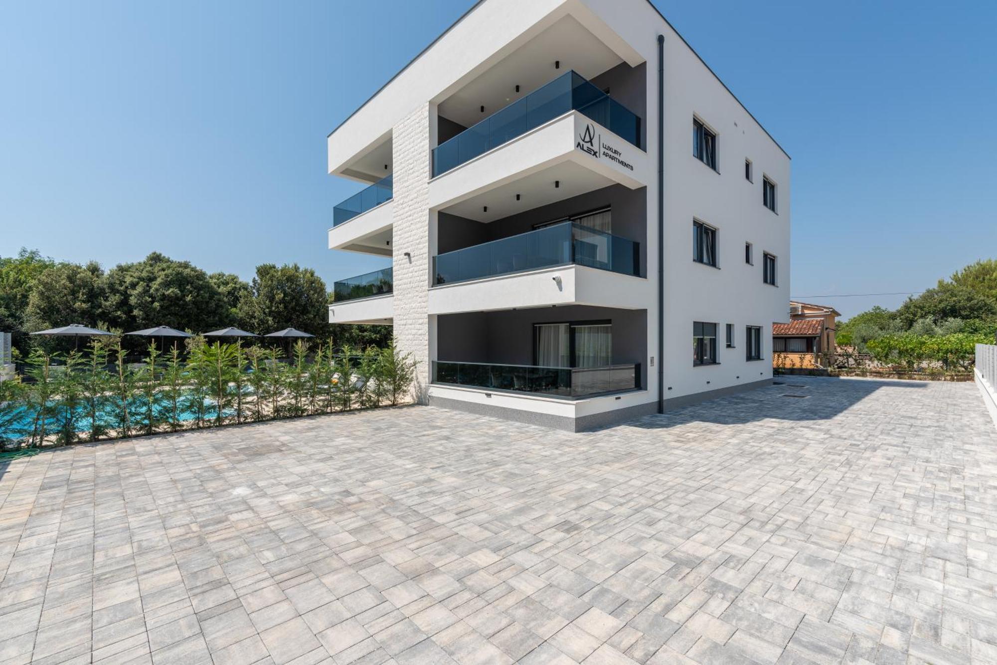 Alex Luxury Apartments Rovinj Bagian luar foto