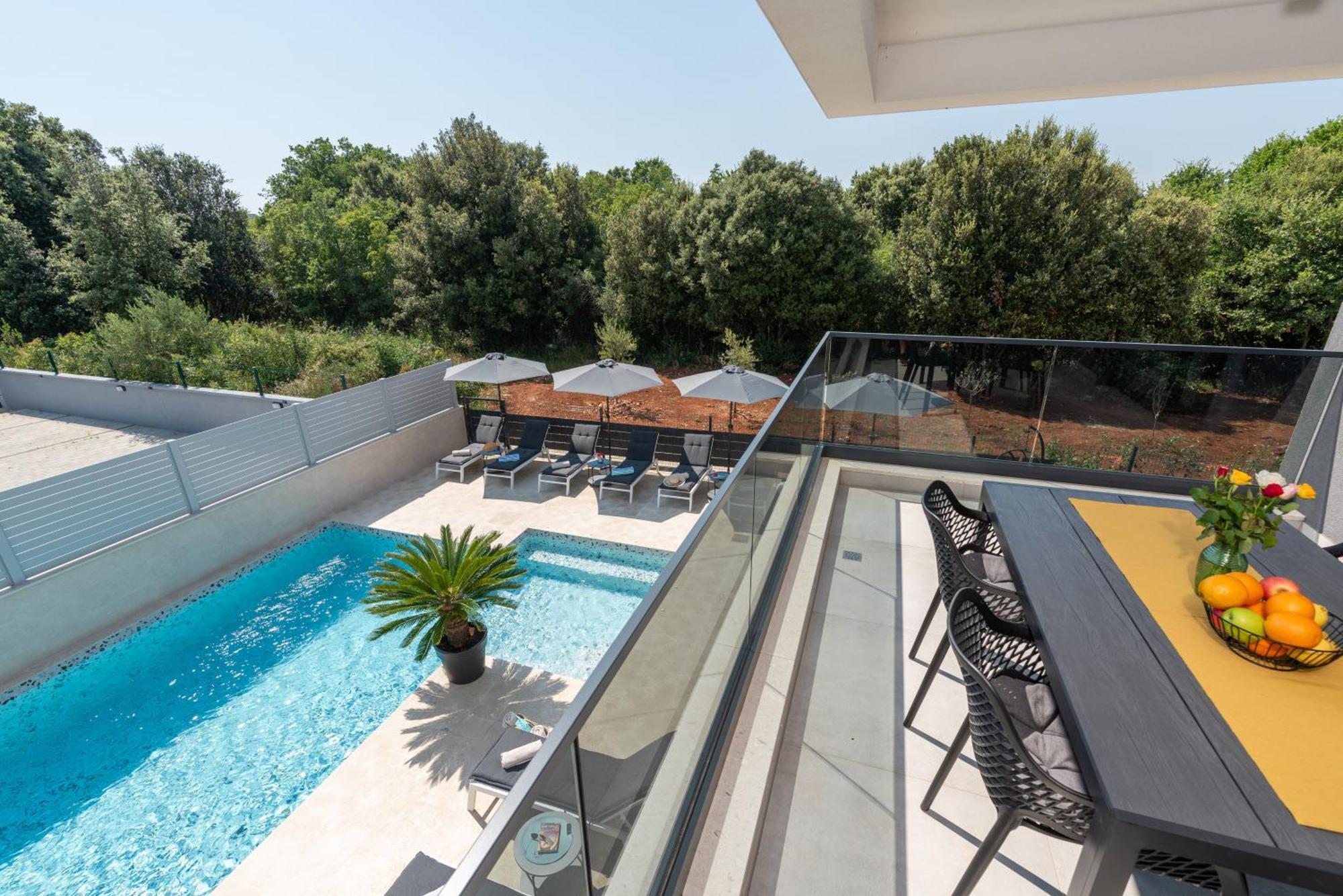 Alex Luxury Apartments Rovinj Bagian luar foto